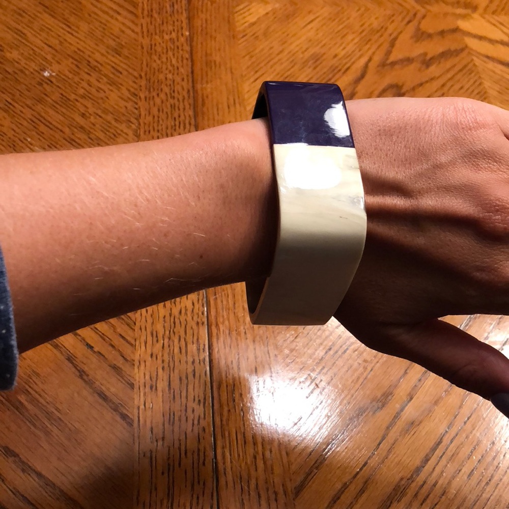 Geometric bracelet - Picture 4 of 5